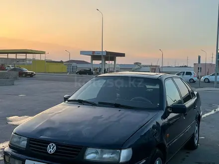 Volkswagen Passat 1993 года за 1 000 000 тг. в Актау – фото 10