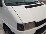 Volkswagen Caravelle 1994 года за 5 500 000 тг. в Павлодар – фото 2