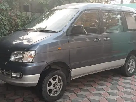 Toyota Town Ace Noah 1997 года за 3 700 000 тг. в Алматы – фото 4