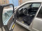 Mercedes-Benz E 240 1998 года за 2 400 000 тг. в Усть-Каменогорск – фото 5