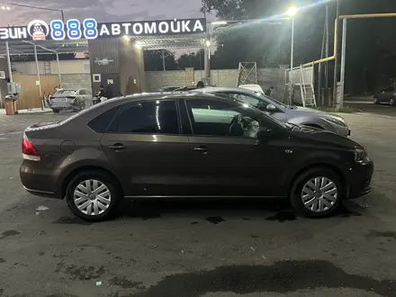 Volkswagen Polo 2015 года за 5 600 000 тг. в Алматы