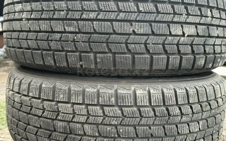 215/60/17 Dunlop. Зимний комплект шин за 90 000 тг. в Алматы