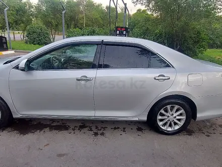 Toyota Camry 2012 года за 7 000 000 тг. в Алматы – фото 4