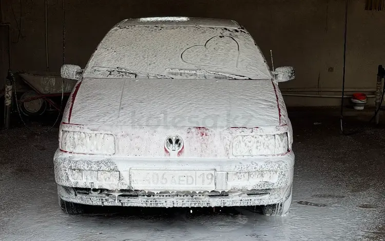 Volkswagen Passat 1993 года за 1 300 000 тг. в Алматы