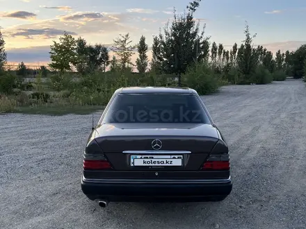 Mercedes-Benz E 220 1995 годаүшін2 800 000 тг. в Алматы – фото 8