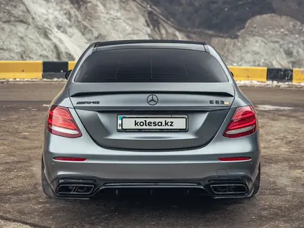 Mercedes-Benz E 63 AMG 2017 года за 45 000 000 тг. в Алматы – фото 26