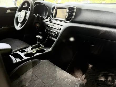 Kia Sportage 2017 года за 8 800 000 тг. в Астана – фото 20