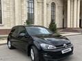 Volkswagen Golf 2013 года за 5 500 000 тг. в Караганда