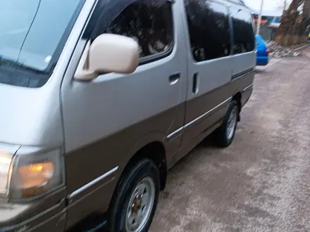 Toyota Hiace 1995 года за 2 000 000 тг. в Алматы – фото 3