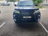 Lexus LX 570 2017 года за 41 950 000 тг. в Актау