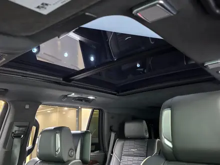 Cadillac Escalade Sport Platinum 2022 года за 52 000 000 тг. в Астана – фото 21