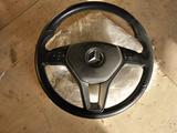 Mercedes W204 C class руль за 50 000 тг. в Астана