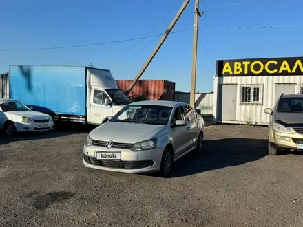 Volkswagen Polo 2015 года за 3 300 000 тг. в Павлодар – фото 2