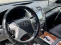 Toyota Camry 2010 года за 6 500 000 тг. в Семей – фото 9