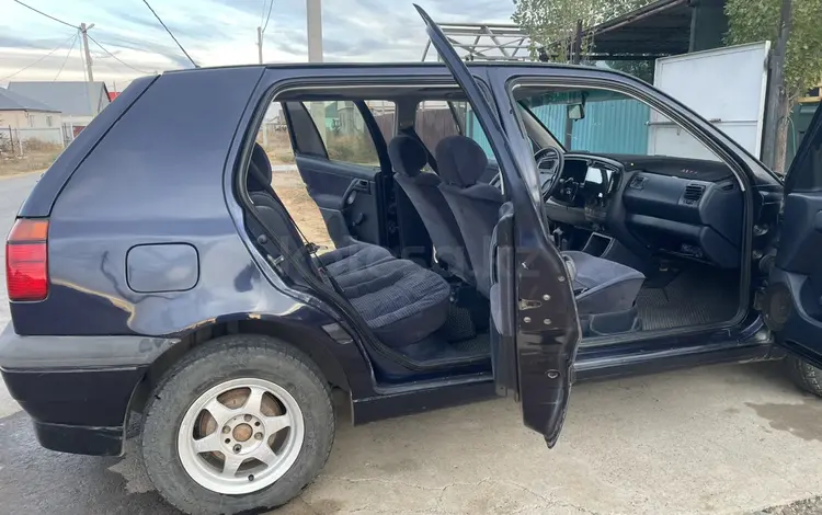 Volkswagen Golf 1992 года за 900 000 тг. в Уральск