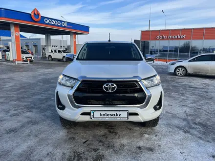 Toyota Hilux 2021 года за 19 500 000 тг. в Костанай – фото 4