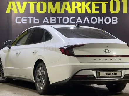 Hyundai Sonata 2021 года за 11 750 000 тг. в Астана – фото 4