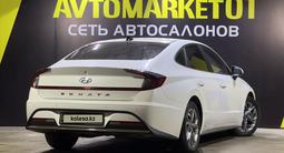 Hyundai Sonata 2021 года за 11 750 000 тг. в Астана – фото 5