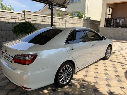 Toyota Camry 2017 года за 13 000 000 тг. в Шымкент – фото 9