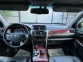 Toyota Camry 2012 года за 10 000 000 тг. в Уральск – фото 12