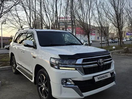 Toyota Land Cruiser 2020 года за 31 000 000 тг. в Актау