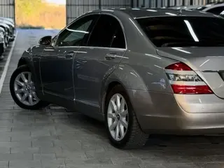 Mercedes-Benz S-Class, 2007