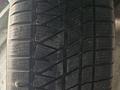 Комплект зимней резины за 160 000 тг. в Алматы – фото 5