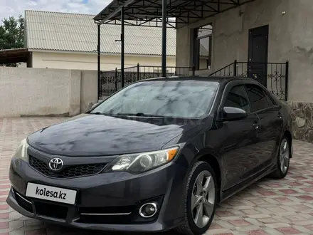 Toyota Camry 2012 года за 8 500 000 тг. в Жанаозен