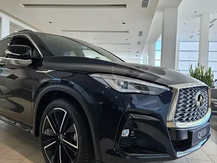 Infiniti QX55 Essential 2024 года за 31 990 000 тг. в Астана – фото 2