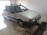 Volkswagen Passat 1993 годаүшін1 000 000 тг. в Уральск