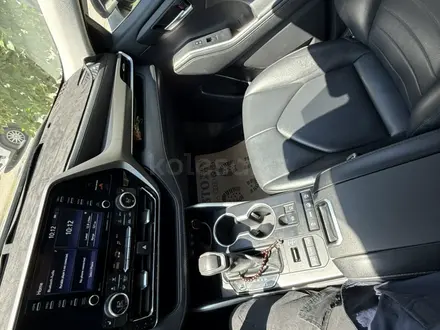 Toyota Highlander 2021 года за 19 700 000 тг. в Алматы – фото 9
