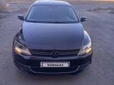 Volkswagen Jetta 2012 года за 4 500 000 тг. в Уральск – фото 3