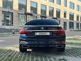 BMW 750 2015 годаfor30 000 000 тг. в Алматы – фото 4