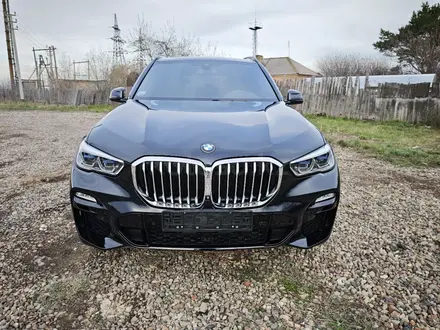 BMW X5 2019 года за 25 900 000 тг. в Караганда – фото 2