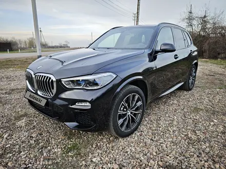 BMW X5 2019 года за 25 900 000 тг. в Караганда