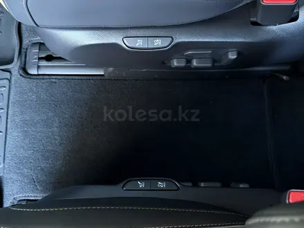 Kia Carnival 2021 года за 19 000 000 тг. в Алматы – фото 15