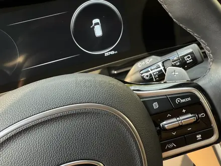 Kia Carnival 2021 года за 19 000 000 тг. в Алматы – фото 20
