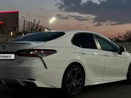 Toyota Camry 2020 года за 12 222 222 тг. в Алматы – фото 2