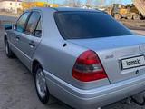 Mercedes-Benz C 200 1994 года за 1 300 000 тг. в Астана – фото 2