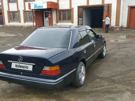 Mercedes-Benz E 260 1990 года за 2 700 000 тг. в Щучинск – фото 2