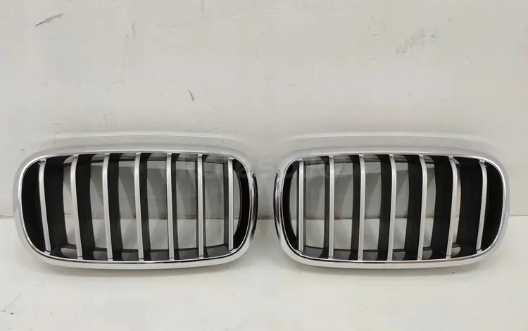 BMW X5 F15 2013 Решетка радиатора за 100 000 тг. в Алматы