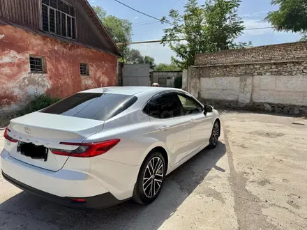 Toyota Camry 2024 года за 20 200 000 тг. в Тараз