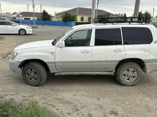 Toyota Land Cruiser, 2001