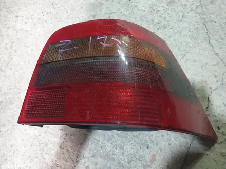 Фонарь (Фара) Фольксваген Гольф 4 Volkswagen Golf 4 за 15 000 тг. в Астана