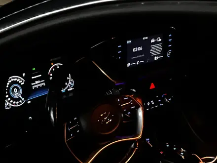 Hyundai Sonata 2020 года за 11 000 000 тг. в Актобе – фото 4