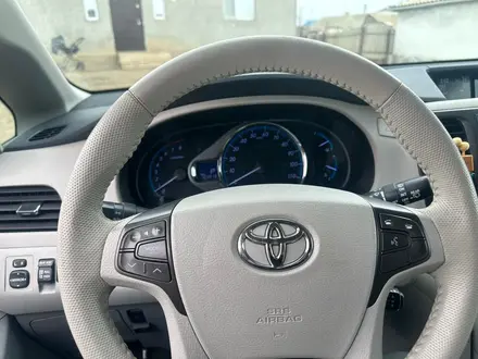 Toyota Sienna 2013 года за 7 500 000 тг. в Атырау – фото 12