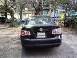 Volkswagen Jetta 2005 годаүшін2 500 000 тг. в Актобе – фото 2