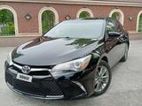 Toyota Camry 2015 года за 6 900 000 тг. в Шымкент