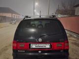 Volkswagen Sharan 2003 года за 4 500 000 тг. в Атырау – фото 5