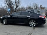 Toyota Camry 2019 года за 14 000 000 тг. в Караганда – фото 3